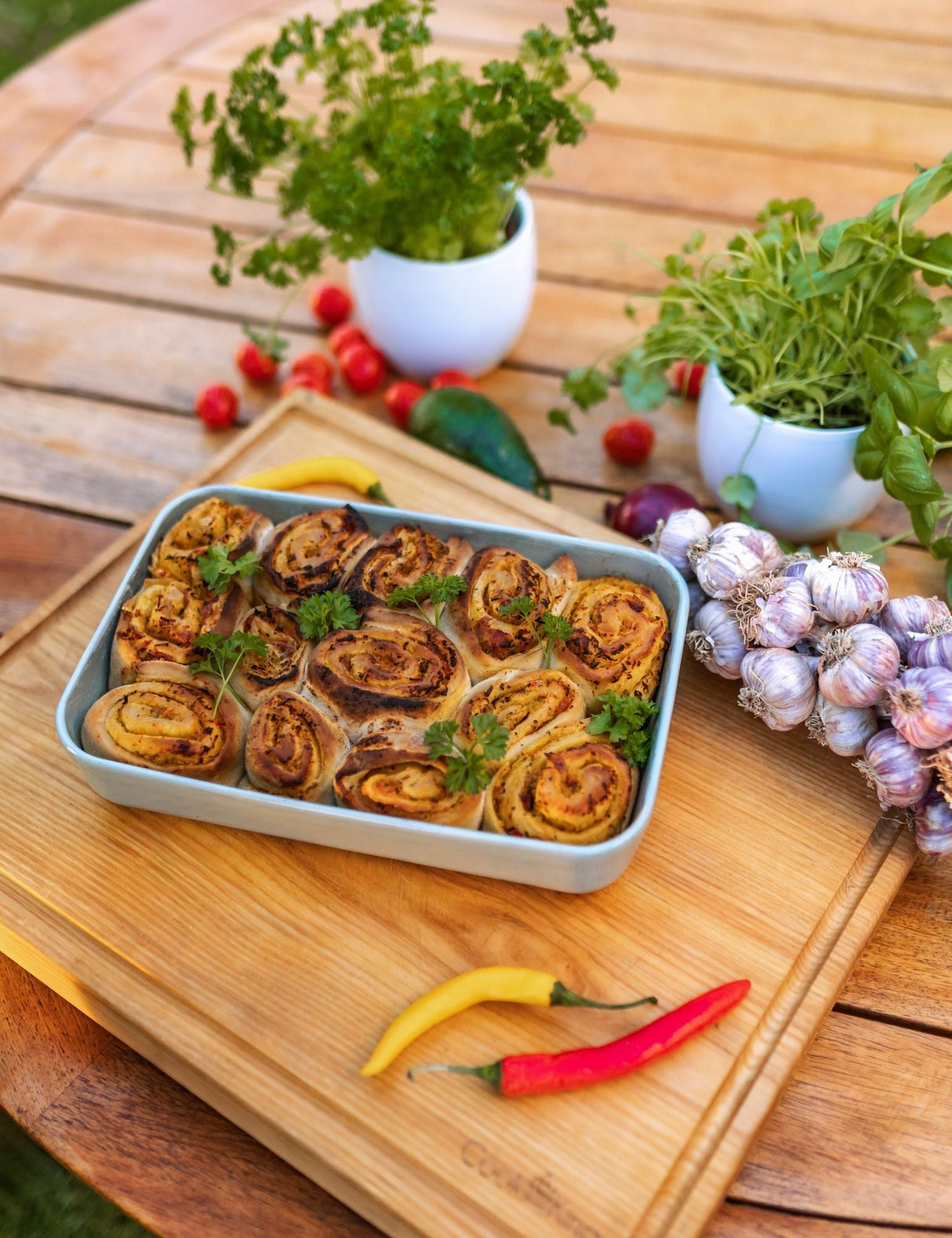 Stufa da giardino TOSCANA con forno per pizza, barbecue e affumicatore – in vero acciaio grezzo