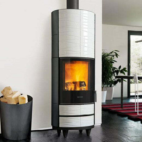 Piazzetta ROUND-H stufa a legna 7,9 kW