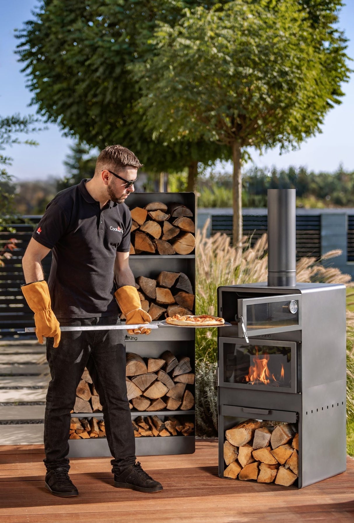Stufa da giardino TOSCANA con forno per pizza, barbecue e affumicatore – in vero acciaio grezzo