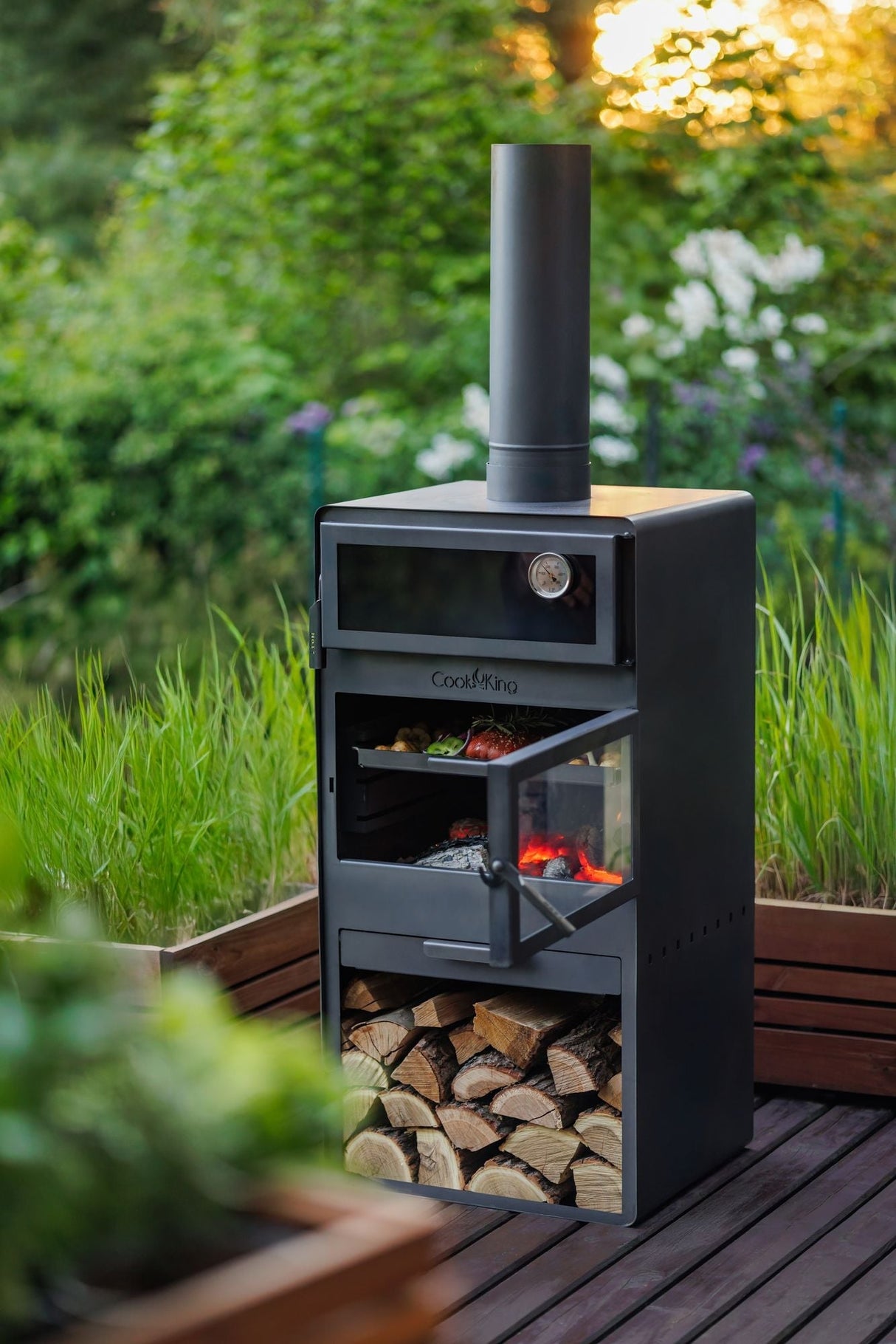 Stufa da giardino TOSCANA con forno per pizza, barbecue e affumicatore – in vero acciaio grezzo